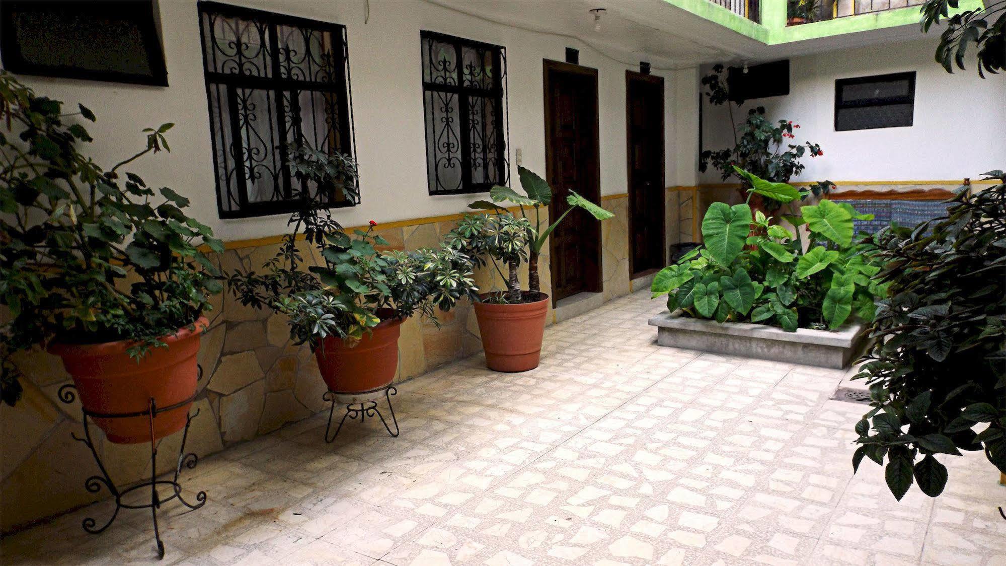 Hotel Posada Las Casas San Cristobal de las Casas Exterior photo